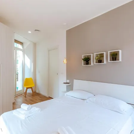 Central House - Apartments In Naples Exterior photo