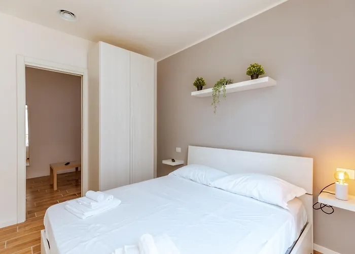 Central House - Apartments In Naples