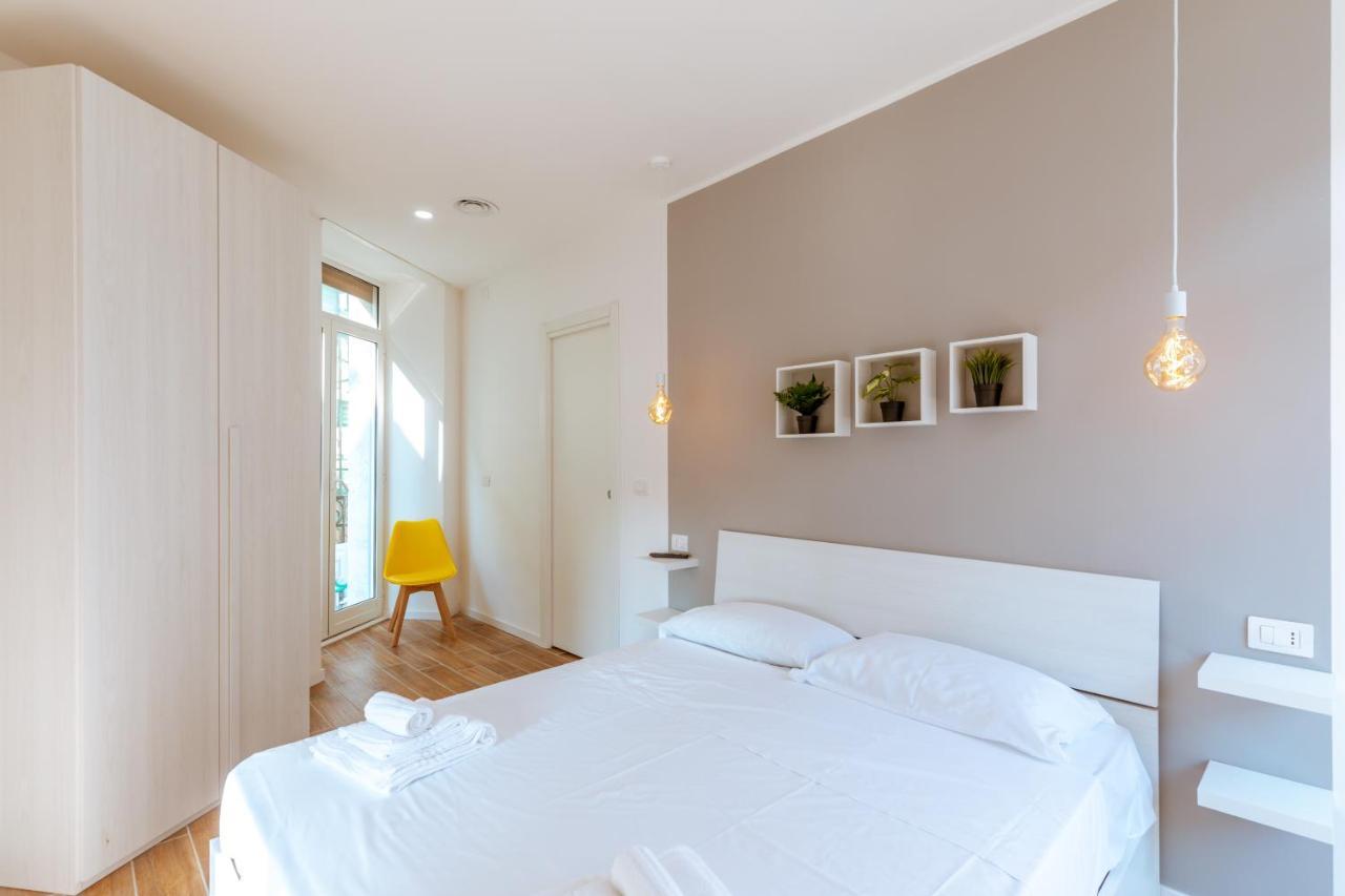 Aparthotel House - In